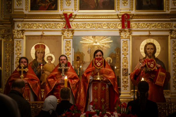 Христос Воскресе! Пасха Господня в Николо-Пешношском монастыре