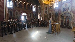 Визит воспитанников военно-патриотического клуба из Серпухова в Николо-Пешношский монастырь