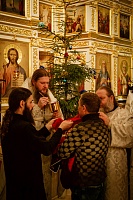 Поздравляем со Светлым Рождеством Христовым!