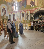 Визит воспитанников военно-патриотического клуба из Серпухова в Николо-Пешношский монастырь