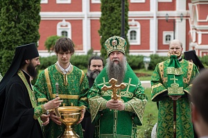 Престольный праздник в Николо-Пешношском монастыре Сергиево-Посадской епархии