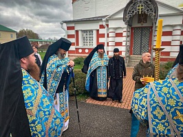 С Днём иконы «Прежде Рождества и по Рождестве Дева»