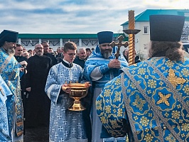 Празднование иконе "Прежде Рождества и по Рождестве Дева"