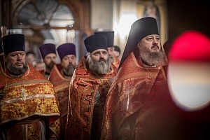 Игумен монастыря Алексий (Горлычев) принял участие в архиерейском богослужении в Успенском кафедральном соборе Дмитрова
