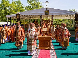 13 мая, в день Собора Бутовских новомучеников на Патриаршем служении участвовал игумен Алексий