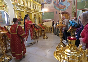 22 мая в Николо-Пешношском монастыре встретили день переноса мощей святителя Николая Чудотворца из Мир Ликийских в Бар. 