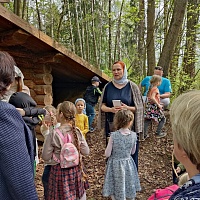 Ученики младших групп Духовно – просветительского Центра при Борисоглебском мужском монастыре г. Дмитрова вместе с родителями и педагогами посетили Николо-Пешношский монастырь.